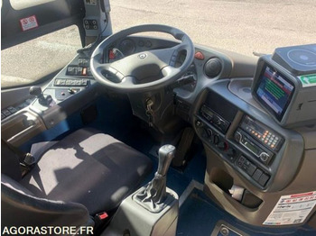 Schoolbus CAR IRISBUS RECREO N°15213- MEC 2009 - 444297 Km AD507BZ: afbeelding 3 Schoolbus CAR IRISBUS RECREO N°15213- MEC 2009 - 444297 Km AD507BZ: afbeelding 3