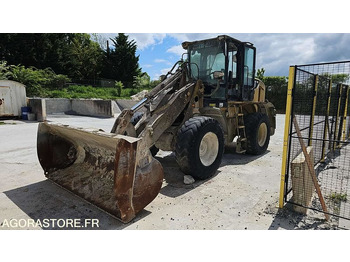Lader CATERPILLAR 924H