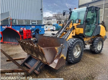 Lader VOLVO L25B
