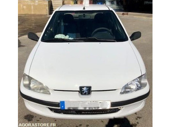 Personenwagen PEUGEOT