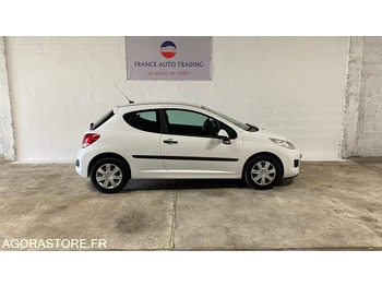 Personenwagen PEUGEOT