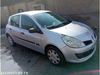 Personenwagen RENAULT