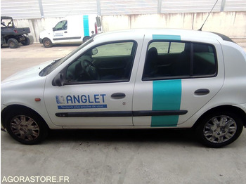 Personenwagen RENAULT