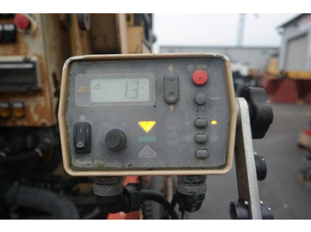 Asfaltafwerkmachine Dynapack F121 4WD: afbeelding 2