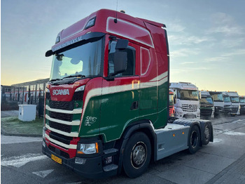Trekker SCANIA S 500