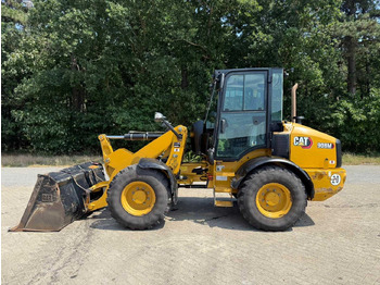 Wiellader CATERPILLAR 908M