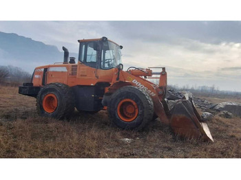 Wiellader DOOSAN DL300