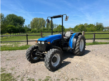Tractor NEW HOLLAND