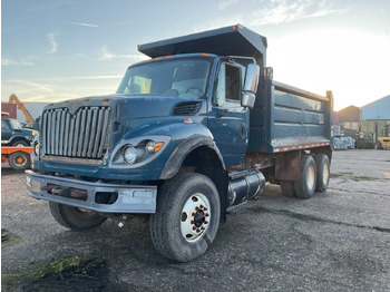 Vrachtwagen INTERNATIONAL