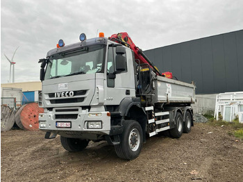 Vrachtwagen IVECO Trakker