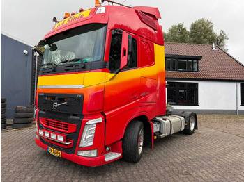 Vrachtwagen VOLVO FH 420