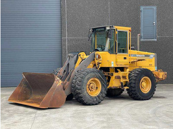 Schranklader VOLVO L70C
