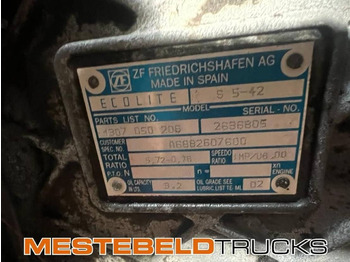 Versnellingsbak voor Vrachtwagen Mercedes-Benz Versnellingsbak S 5-42 OD: afbeelding 2 Versnellingsbak voor Vrachtwagen Mercedes-Benz Versnellingsbak S 5-42 OD: afbeelding 2
