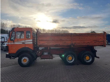 Kipper vrachtwagen Mercedes-Benz AK 2635 6x4 V8: afbeelding 3