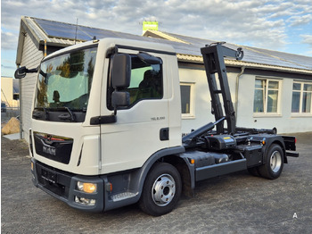 Haakarmsysteem vrachtwagen MAN TGL