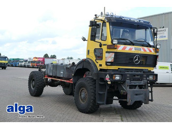 Veegwagen MERCEDES-BENZ