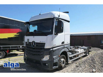 Chassis vrachtwagen MERCEDES-BENZ Actros 1842