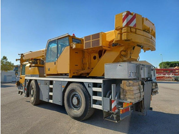 Mobiele kraan LIEBHERR LTM 1040-2.1