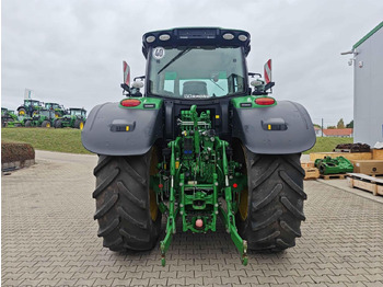 Tractor John Deere 6215R: afbeelding 4