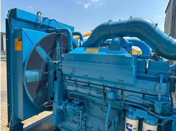 Motor voor Intern transport Cummins KTTA 19 G Radiateur Koeler Radiator 700 PK: afbeelding 3
