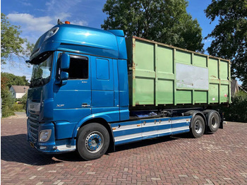Containertransporter/ Wissellaadbak vrachtwagen DAF XF 530
