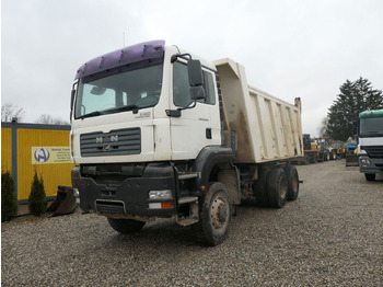 Kipper vrachtwagen MAN TGA 33.390