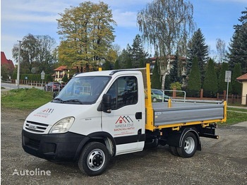 Kipper bestelwagen IVECO Daily 35C15