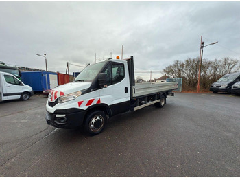 Vrachtwagen met open laadbak IVECO Daily 50c15