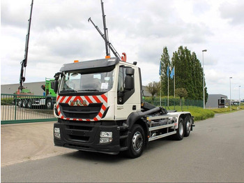 Haakarmsysteem vrachtwagen IVECO Stralis 460