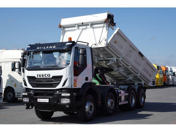 Kipper vrachtwagen IVECO Trakker