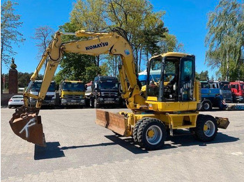 Mobiele graafmachine KOMATSU PW118
