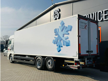 Koelwagen vrachtwagen MAN TGX 26.510 // E6 // Chłodnia 22Epal // 6x2 // winda // świeżo z: afbeelding 3
