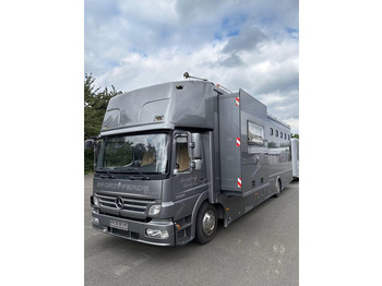 Paardenvrachtwagen MERCEDES-BENZ Atego