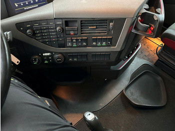 Vrachtwagen met open laadbak, Kraanwagen Volvo FH 13 460 + Palfinger PK 18002: afbeelding 5 Vrachtwagen met open laadbak, Kraanwagen Volvo FH 13 460 + Palfinger PK 18002: afbeelding 5