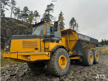 Kiepwagen met knikbesturing VOLVO A25C