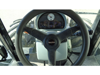 Tractor Valtra S374: afbeelding 2