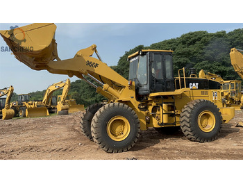 Wiellader CATERPILLAR 966F
