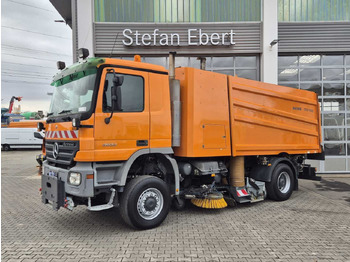 Veegwagen Mercedes-Benz Actros 2032 A 4x4 Bucher STKF 9500 Airport 30x: afbeelding 3