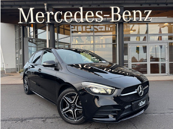 Sedan MERCEDES-BENZ