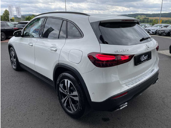 SUV Mercedes-Benz GLA 220 4M 8G Progressive R-Kamera +Distr+Ambien: afbeelding 3