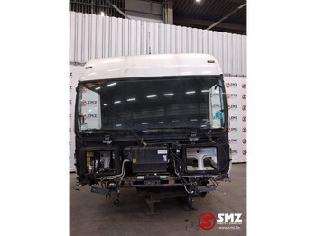 Cabine en interieur MAN TGX