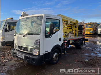 Vrachtwagen hoogwerker NISSAN