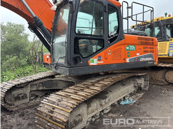 Rupsgraafmachine DOOSAN DX225LC-5