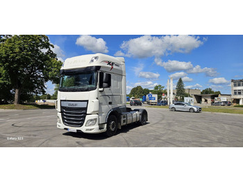Trekker DAF XF 105 460