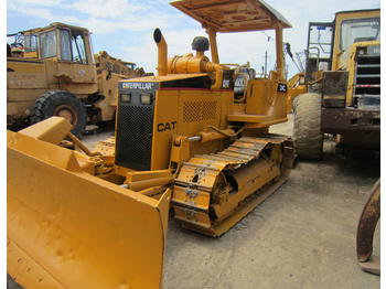 Bulldozer CATERPILLAR D4C: afbeelding 1