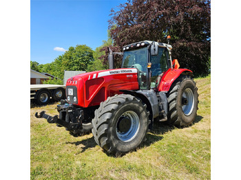 Tractor MASSEY FERGUSON 8400 series