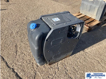 AdBlue Tank voor Vrachtwagen Volvo Adblue tank 21645367 – 23251720: afbeelding 5 AdBlue Tank voor Vrachtwagen Volvo Adblue tank 21645367 – 23251720: afbeelding 5