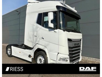 Trekker DAF XG 530