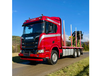 Houttransport SCANIA R 520