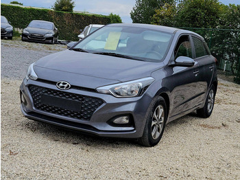 Sedan HYUNDAI
